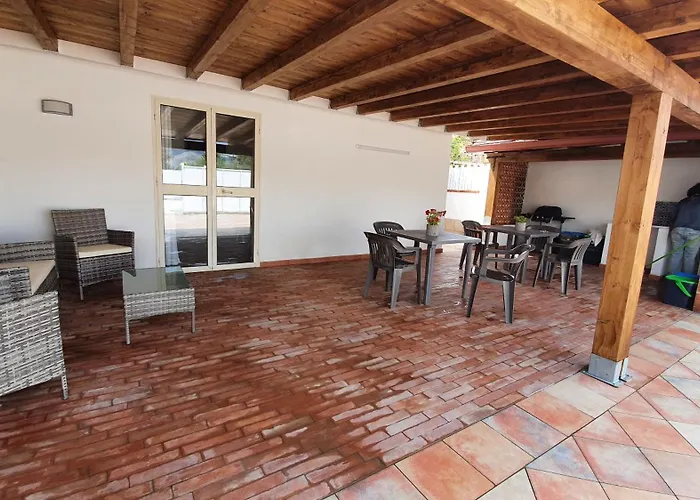 Arricàmpati Villa&bringo Car